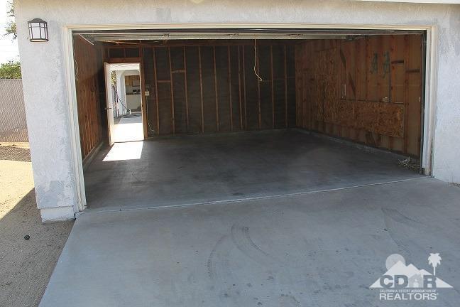 Building Photo - 6348 Hermosa Ave