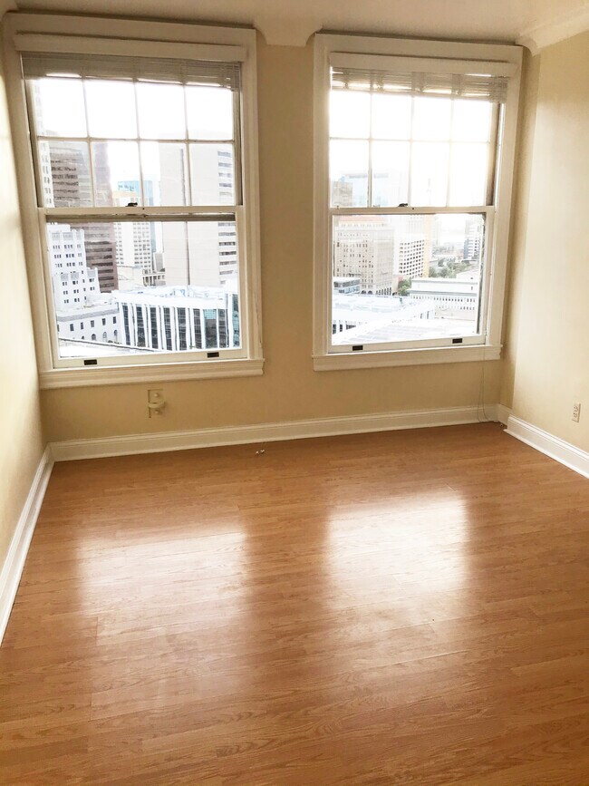 Bedroom 1 - 702 Ash St