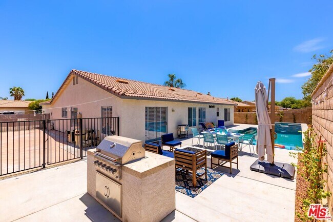 Building Photo - 47519 Margarita St