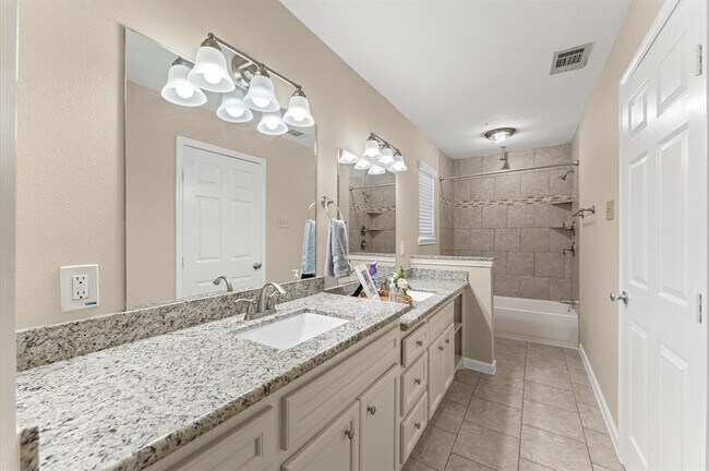 Building Photo - 17106 Telegraph Creek Dr