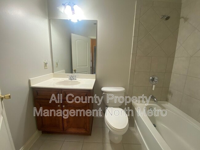 Building Photo - 3911 High Dove Way SW