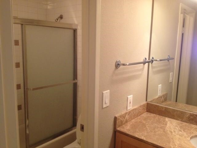 Building Photo - 3520 Lebon Dr