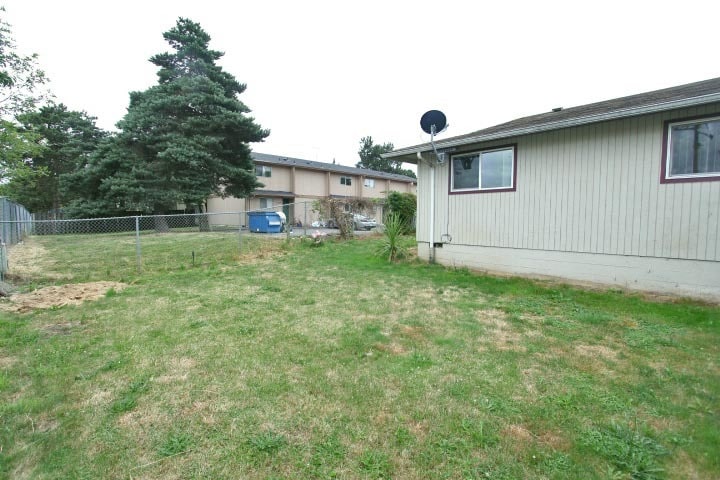 Building Photo - 1647 Salishan St SE