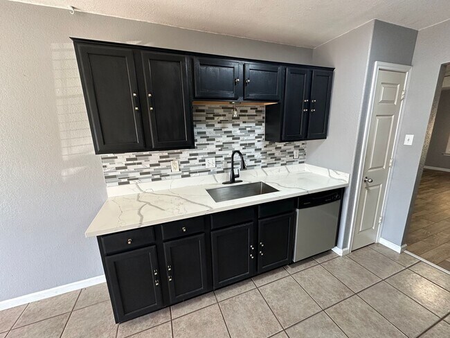 Building Photo - NEW IN MANAGEMENT - AVAILABLE SOON!