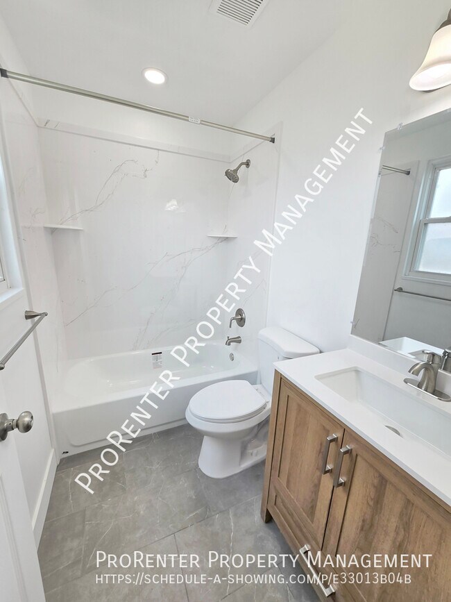 Building Photo - 2575 N 1100 W