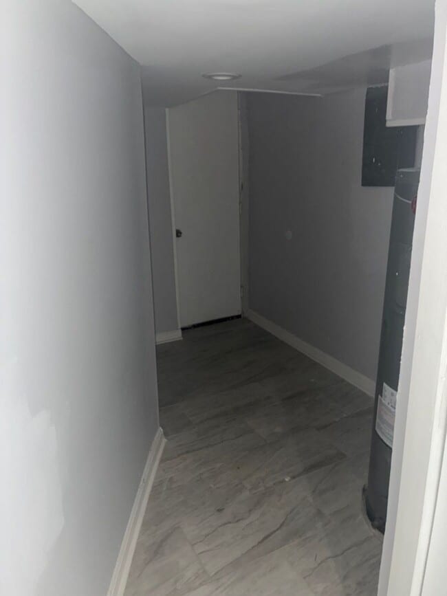 Building Photo - 3317 Paton Ave