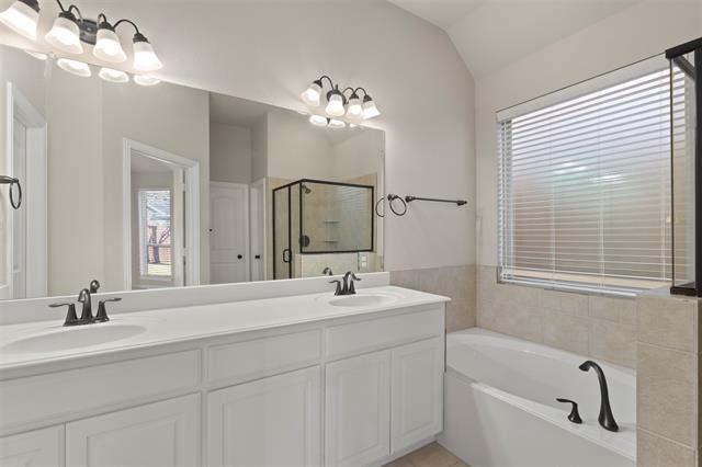 Building Photo - 10868 Sedalia Dr