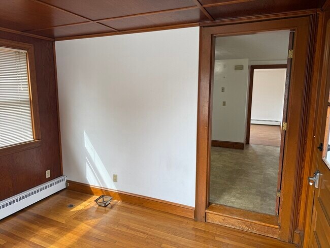 Building Photo - 192 Spring St