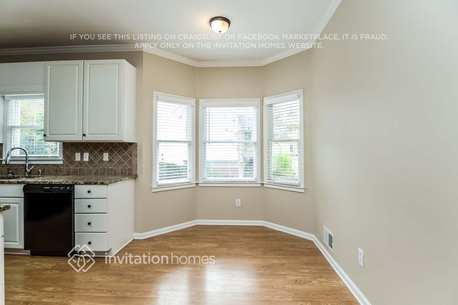 Building Photo - 5351 Tanager Terrace SW