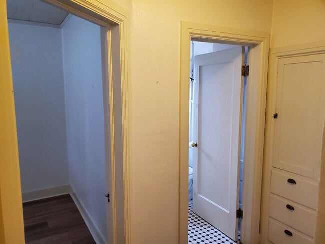 Building Photo - 4BR/2BA Audubon/Downriver Area Home