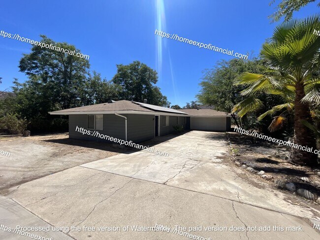 Building Photo - Nice Home For Rent