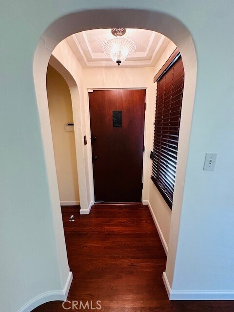 Building Photo - 322 S Ohio St