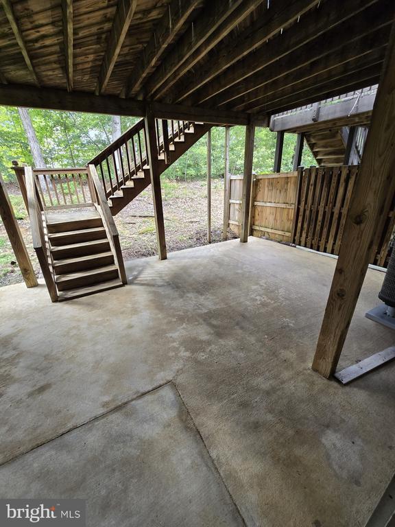 Building Photo - 6328 S Lake Ct