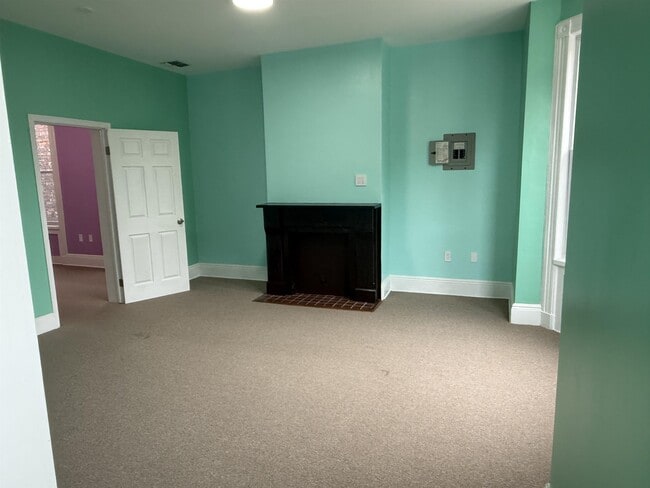Building Photo - 1306 Central Ave