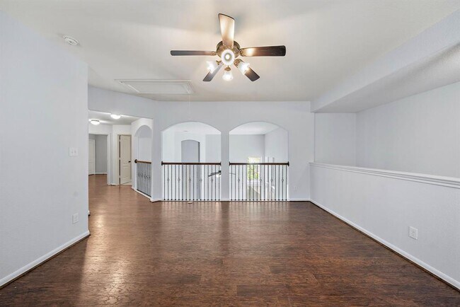 Building Photo - 119 Red Eagle Ct