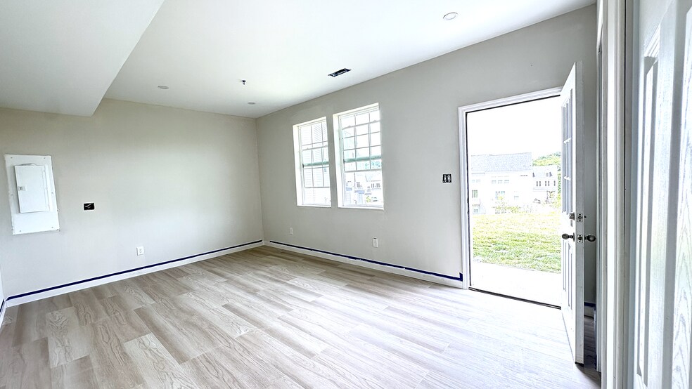 Building Photo - 106 Sweetwater Dr