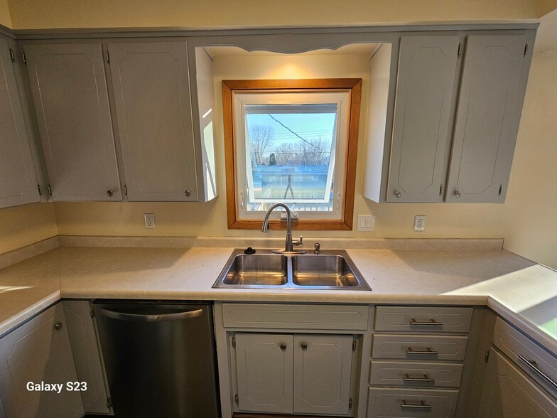 Building Photo - 2408 22nd St NW