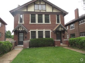 Building Photo - 1079 Terrace Dr