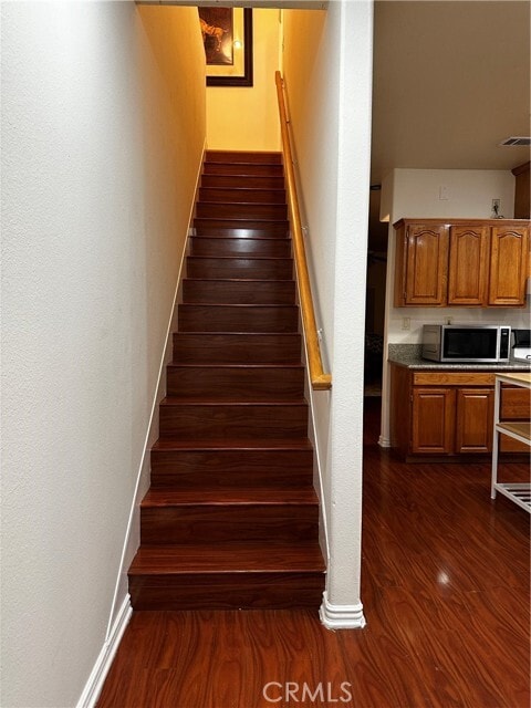 Building Photo - 300 Lampman Way