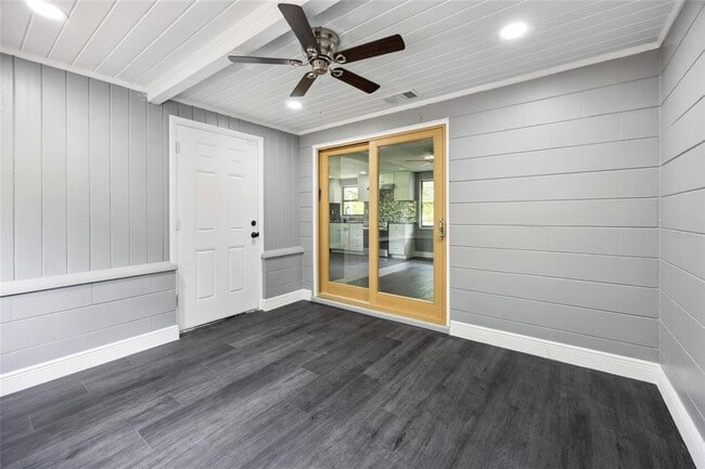 Building Photo - 4123 Co Rd 124