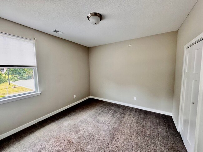 Building Photo - 1303 Tides Edge Ct