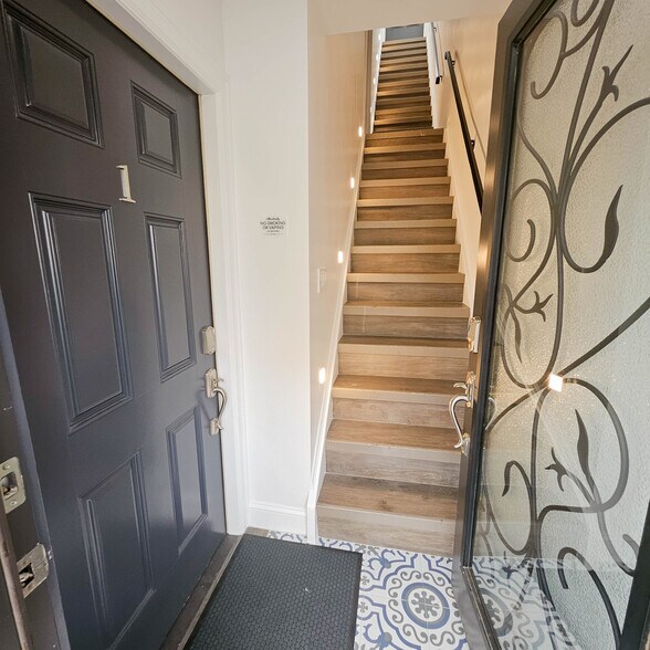 Building Photo - 3239 46th St