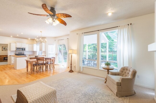 Building Photo - 3 Bed 2.5 Bath In The Heart Of Eagle