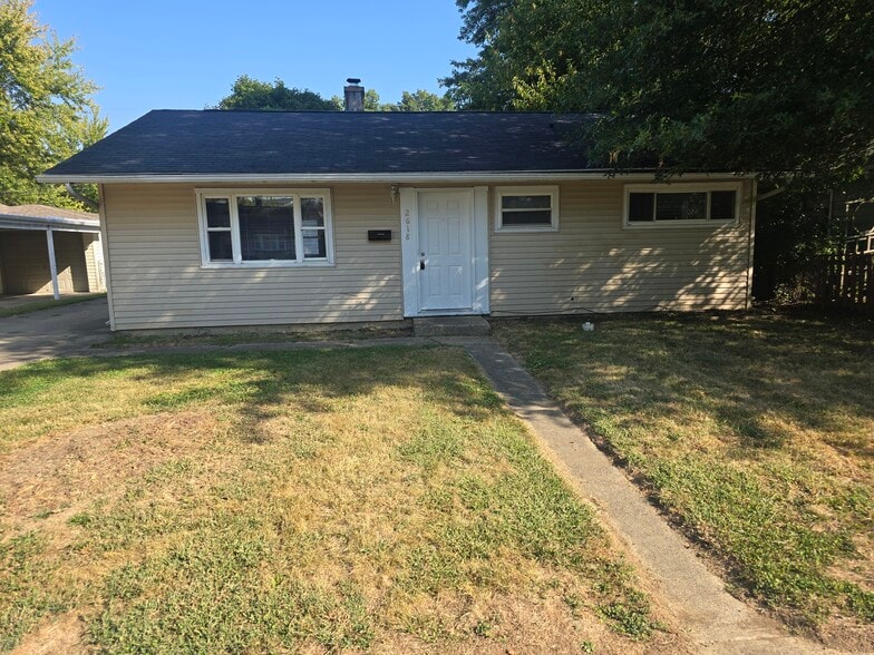 Primary Photo - 2618 Horton Dr