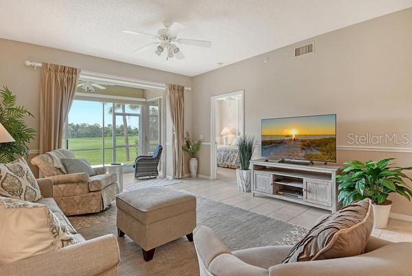 Building Photo - 9641 Castle Point Dr