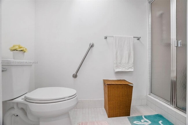 Building Photo - 1801 Eleuthera Point