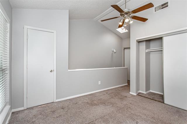 Building Photo - 1901 N Fitzhugh Ave