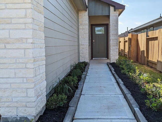 Building Photo - 12808 Tokenhouse Ln