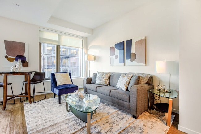 Building Photo - 131 Seaport Blvd