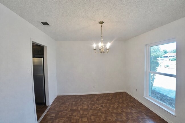 Building Photo - AVAILABLE SOON!