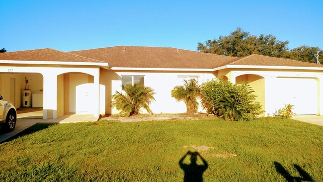 Building Photo - 339 Harry Ave S