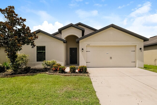 Building Photo - 655 Chatham Walk Dr