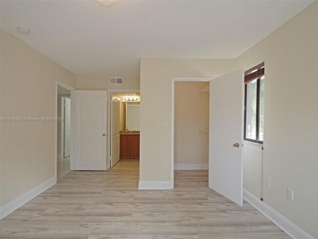 Building Photo - 8321 Coral Lake Dr