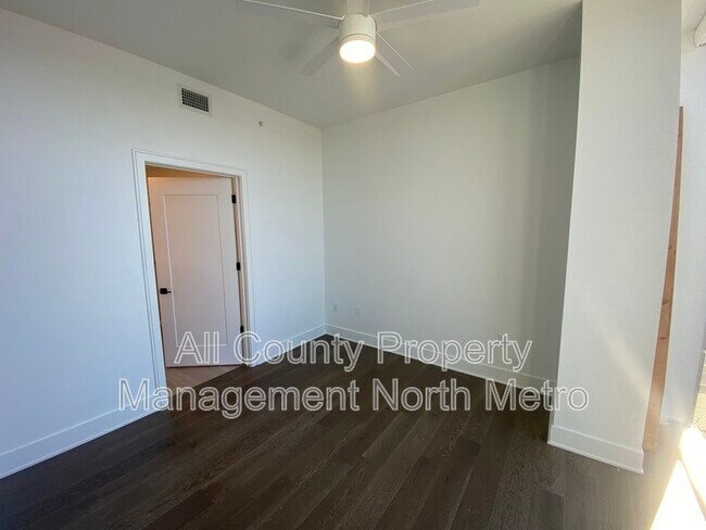 Building Photo - 788 West Marietta St NW