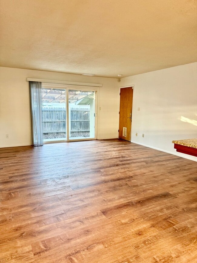 Building Photo - 4214 Zephyr Way