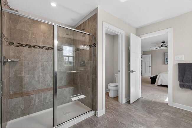 Building Photo - 9733 Goldenrod Ct