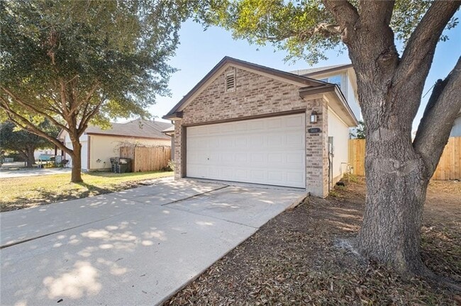 Building Photo - 5608 Netleaf Rd