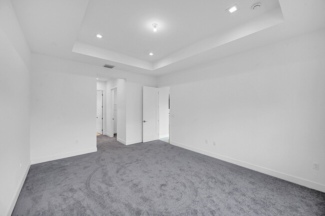 Building Photo - 13080 Feathering Wy