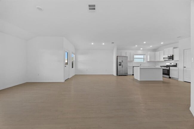 Building Photo - 209 Donnington Dr