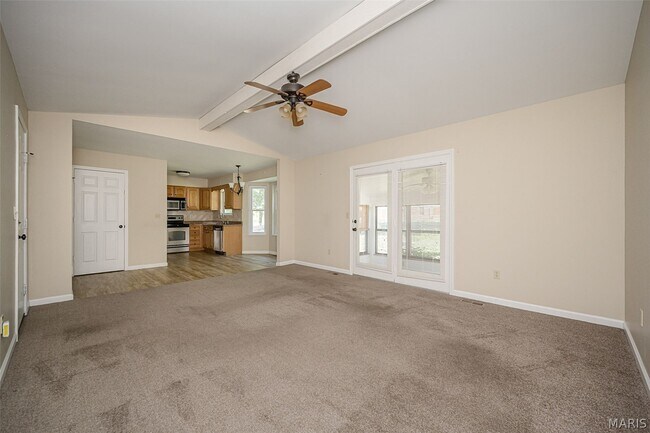 Building Photo - 2941 Park Valley Dr