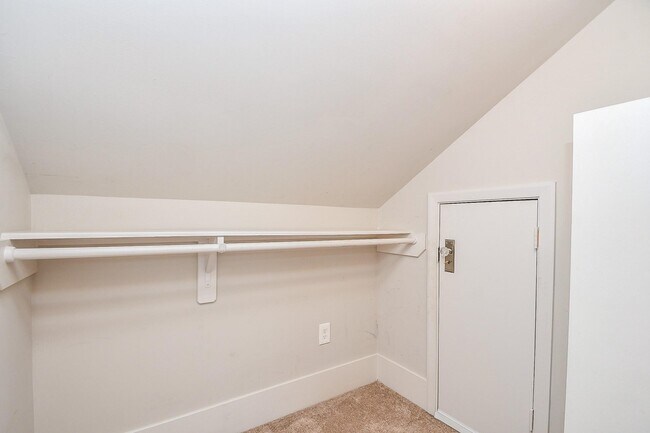 Building Photo - 1307 Walton St