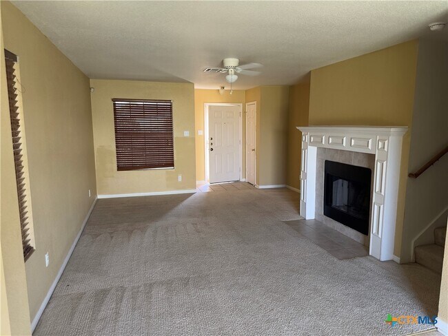 Building Photo - 5614 Orts Dr