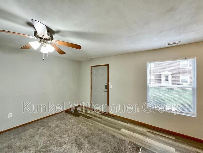 Building Photo - 1810 Jamestown Rd