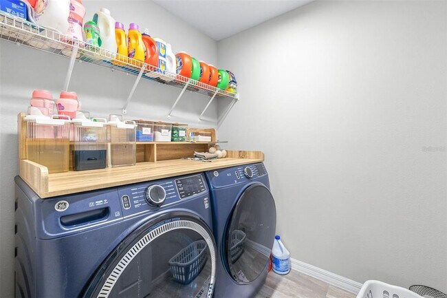 Building Photo - 13030 Boggy Creek Dr