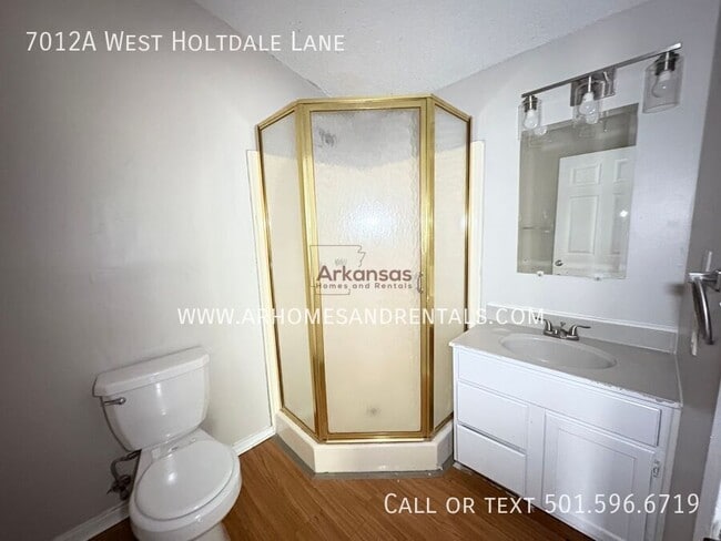 Building Photo - 7012 W Holtdale Ln