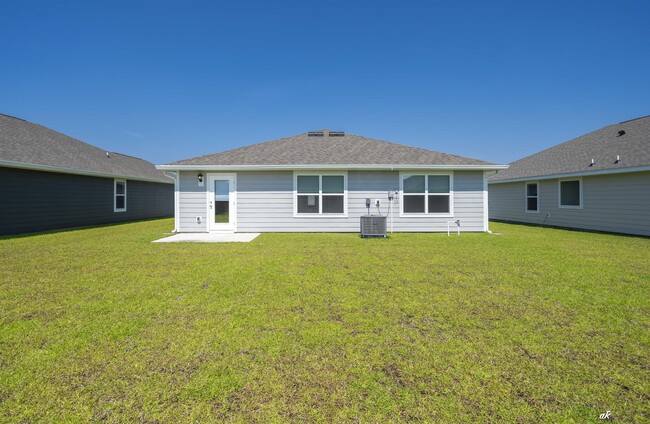 Building Photo - 282 Boggy Creek Way